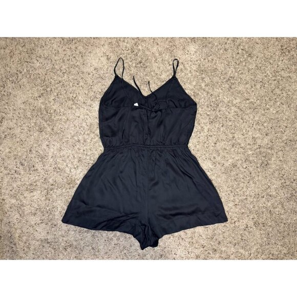 VICTORIA’S SECRET Black Romper Lingerie Sleepwear Embroidered Back Tie MEDIUM - Picture 3 of 12